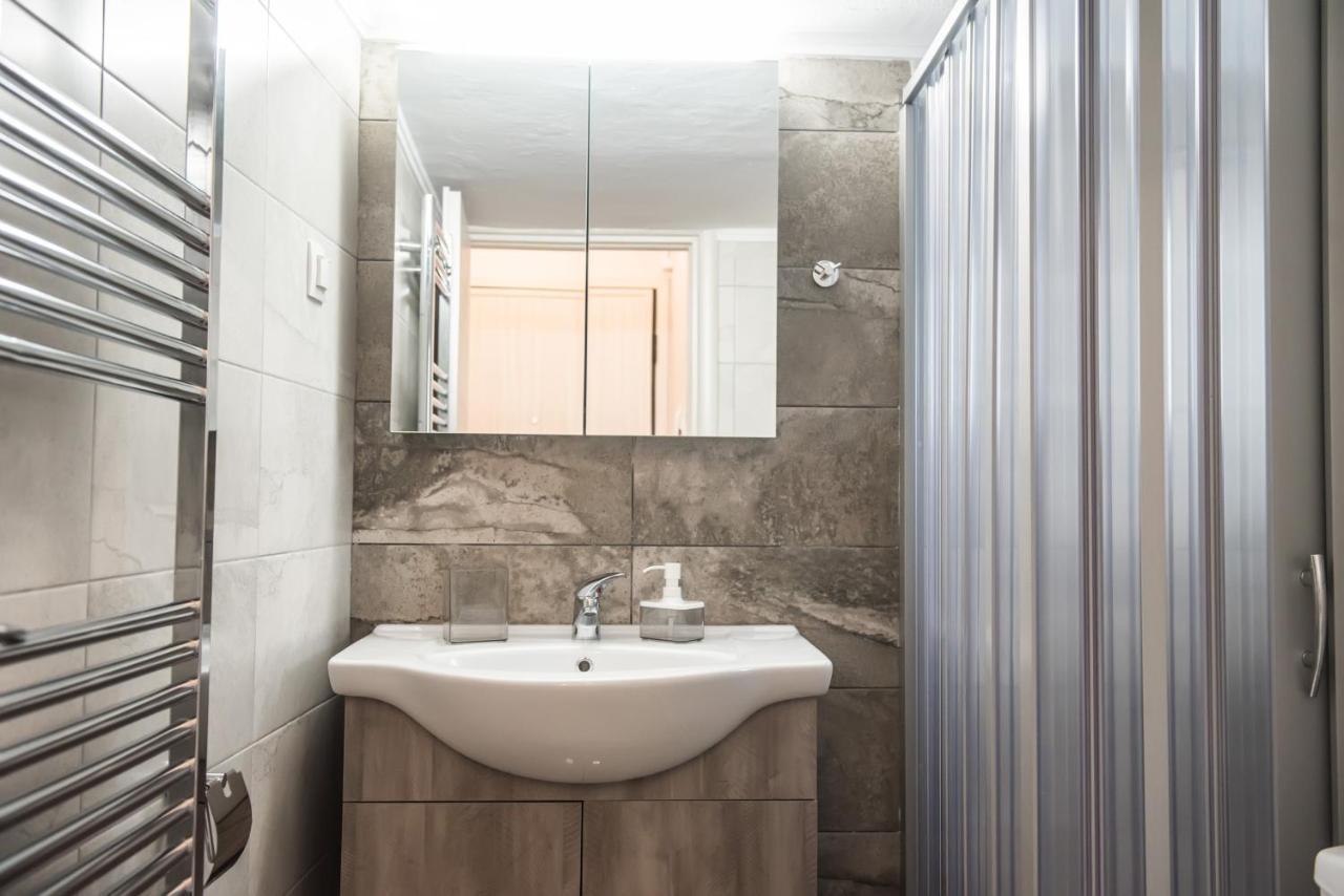 Freesia #Colony_Urban_Apartment Thessaloniki Exterior photo