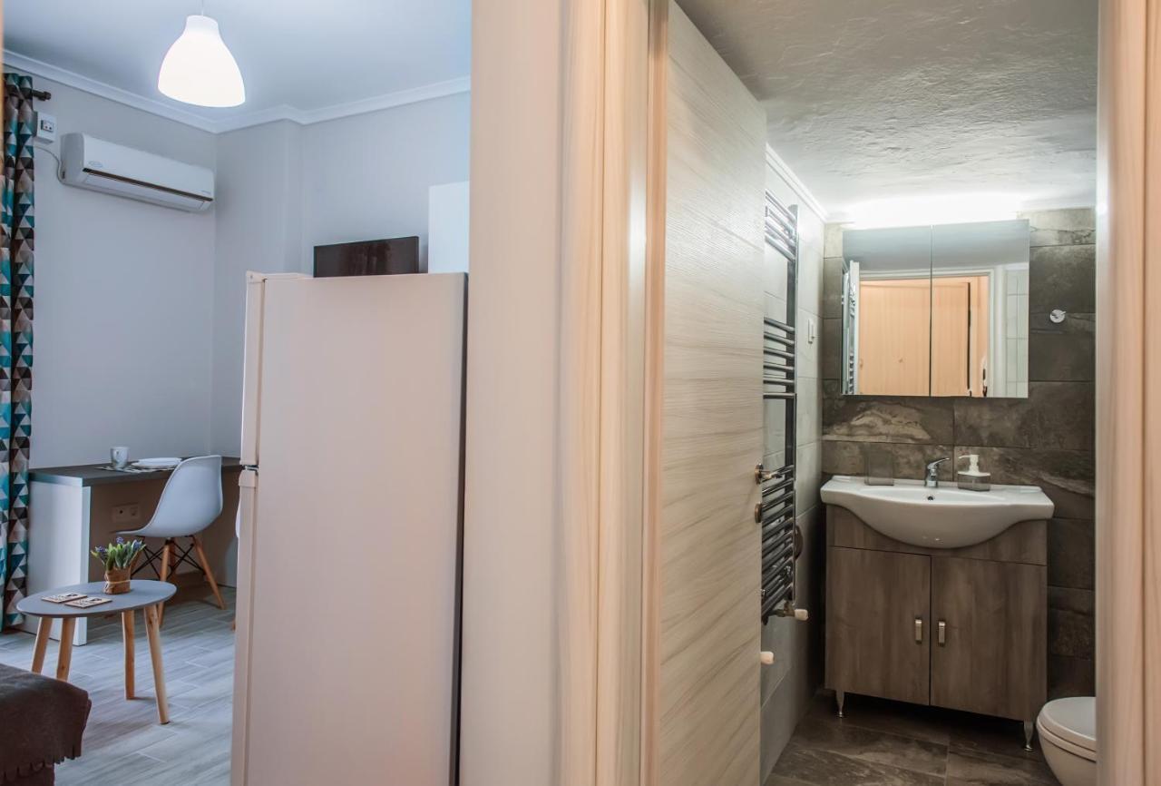 Freesia #Colony_Urban_Apartment Thessaloniki Exterior photo